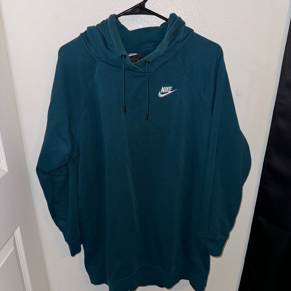 Long Nike hoodie